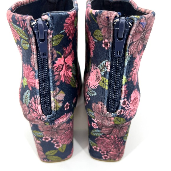LOFT Womens Floral Ankle Boots Velvet Zip Up Booties Size 8.5 - Picture 4 of 9